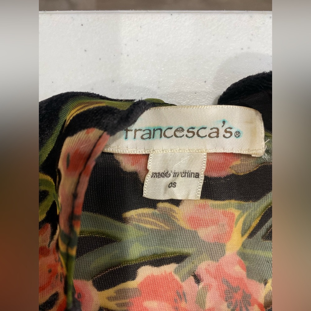Francesca's Kimono - Picture 2 of 4